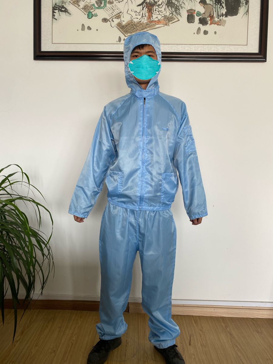 重复使用隔离衣